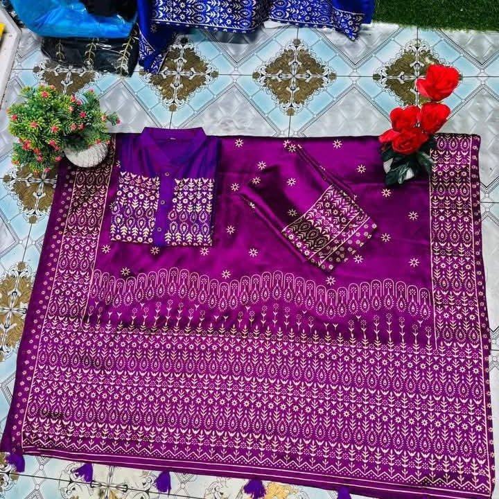 জাপানি সিল্ক শাড়ি নরম ও আরামদায়ক স্কিন প্রিন্টের নিখুঁত কাজ